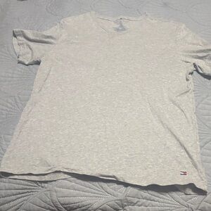 Tommy Hilfiger Light Gray Short Sleeve Tee
